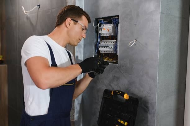 Best Affordable Emergency Electrician  in Taft, FL